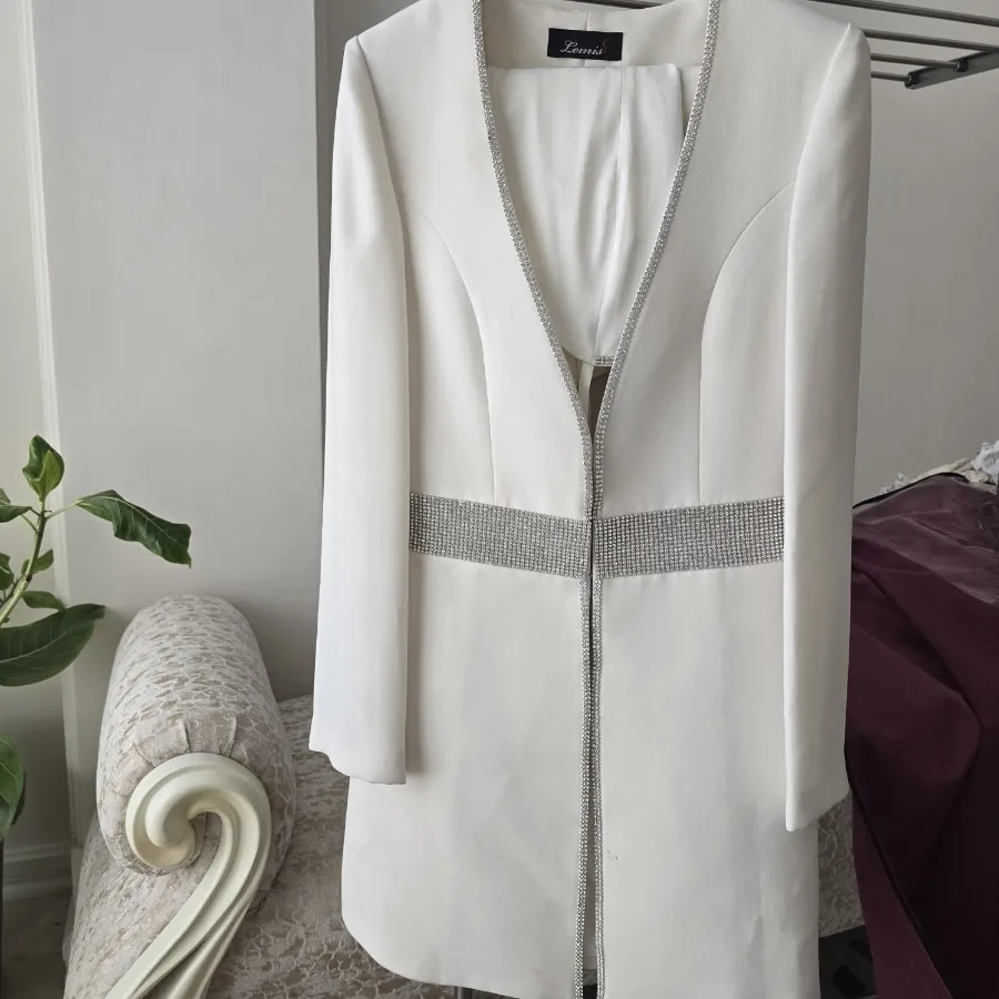 کت شلوار سه تیکه