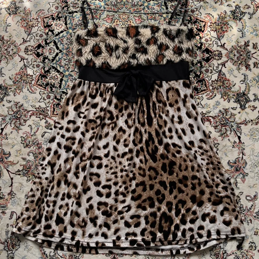 پیراهن پلنگی