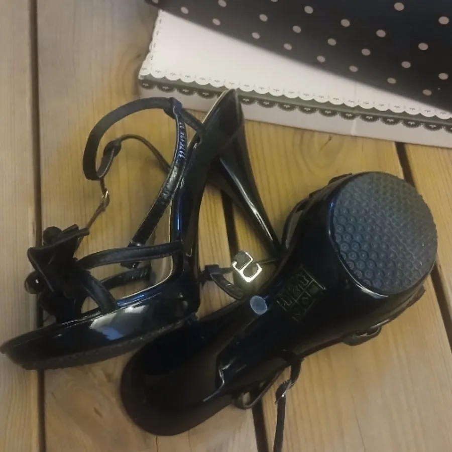 کفش مجلسی خارجی