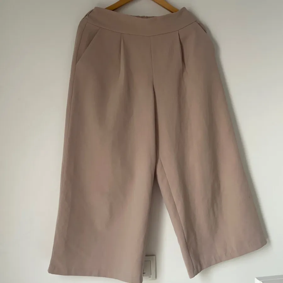 شلوار کرپ کمر کشی بهاره