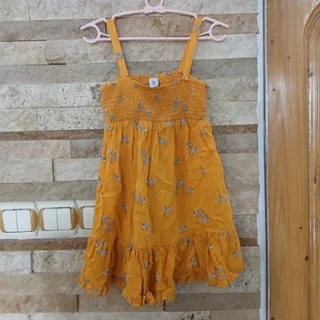 پیراهن بچگانه خارجی