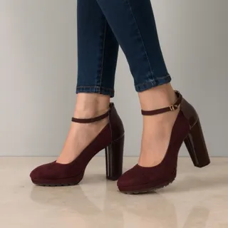 کفش پاشنه دار زرشکی