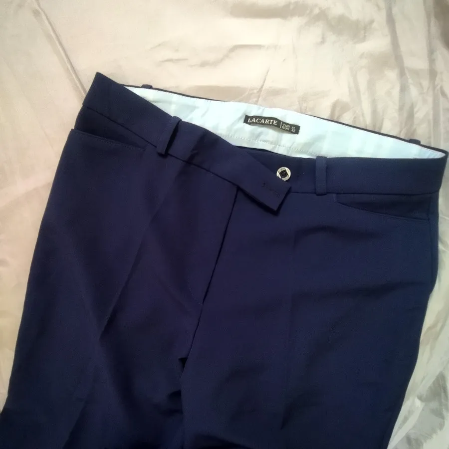 شلوار زنانه