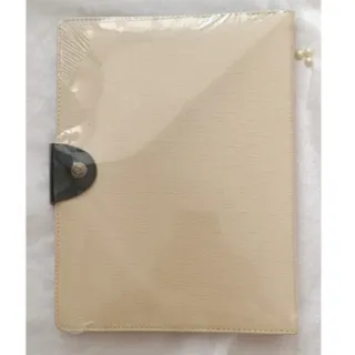 کلاسور با برگه