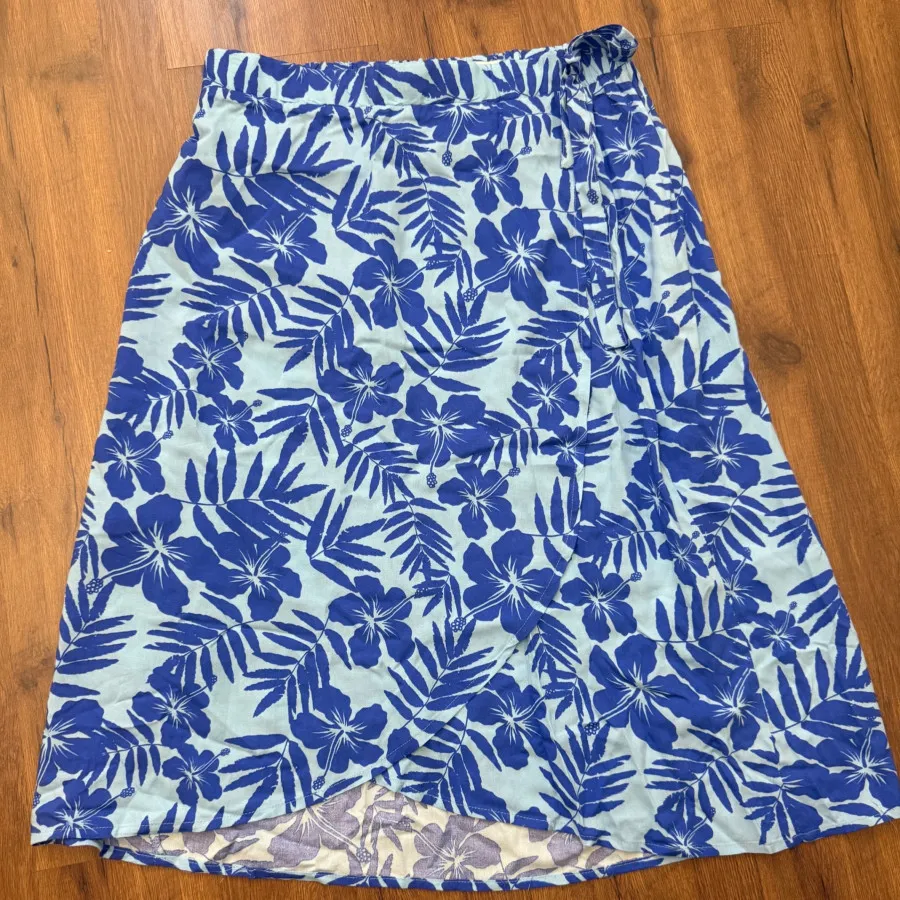 دامن نخی گلدار