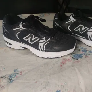 کتونی نیوبالانس مشکی