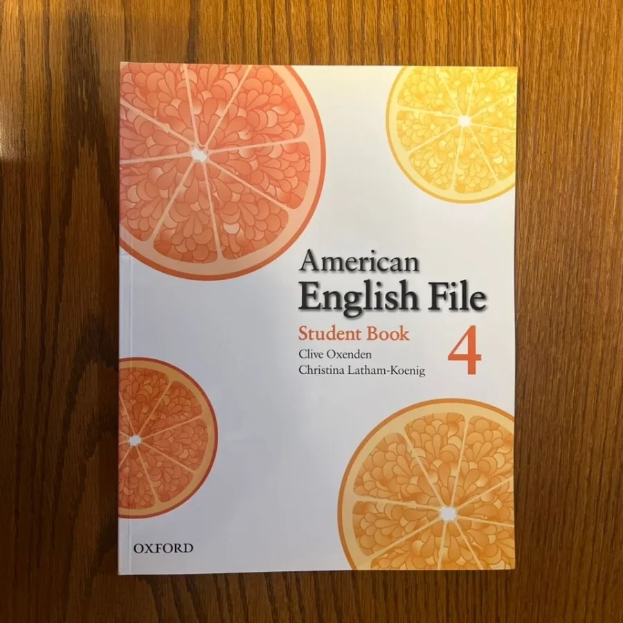 کتاب English file چهار