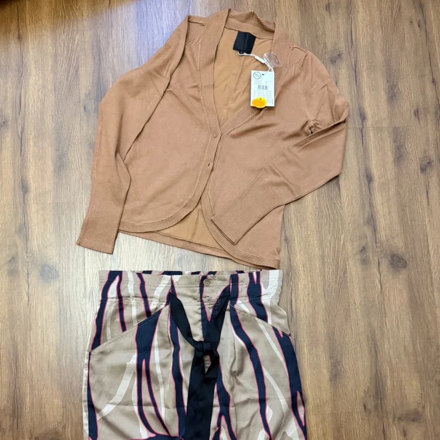 بلوز بافت و دامن