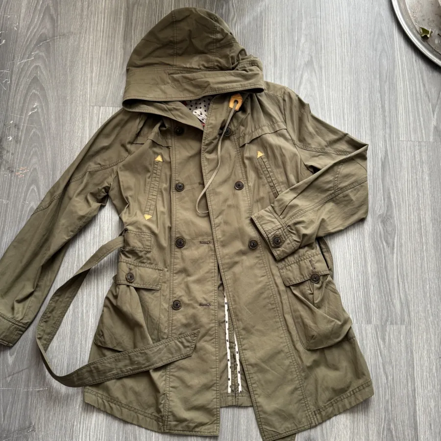 بارانی یشمی