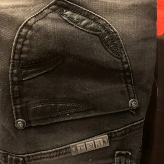 شلوار لی نوک مدادی