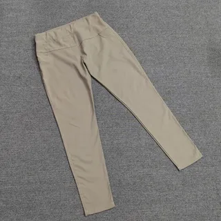 شلوار کرپ کشی کرم رنگ