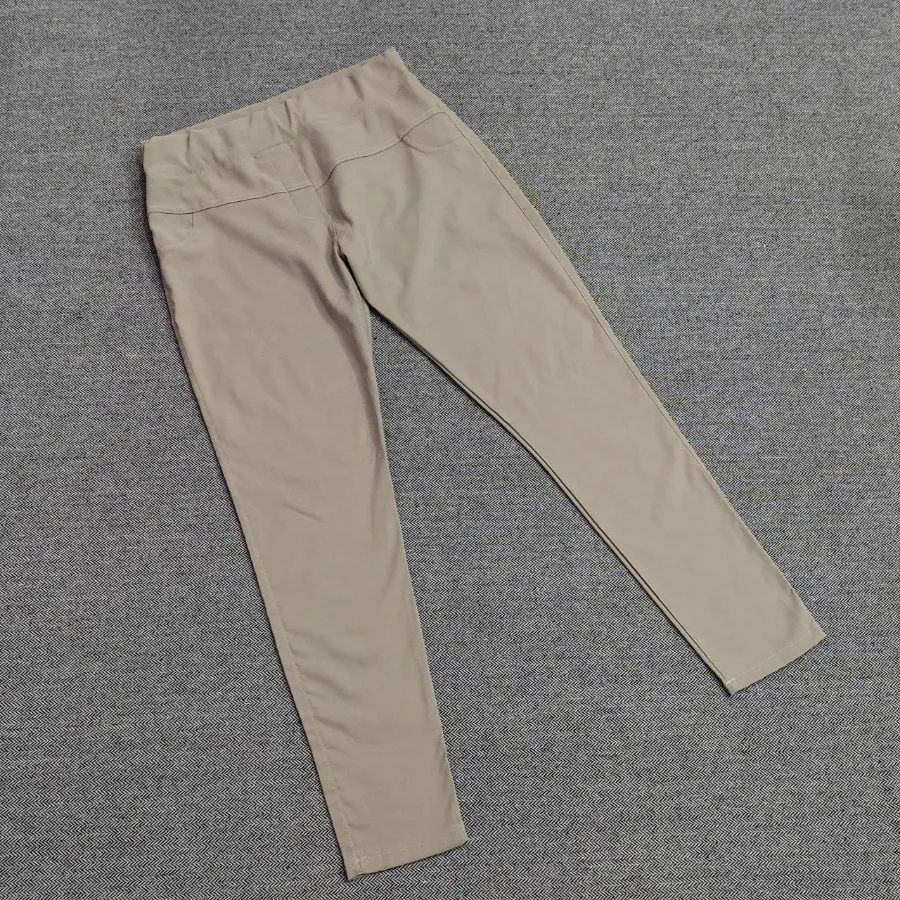 شلوار کرپ کشی کرم رنگ