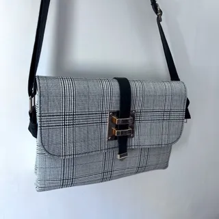 کیف دوشی مجلسی