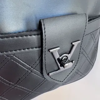 کیف دوشی زنانه