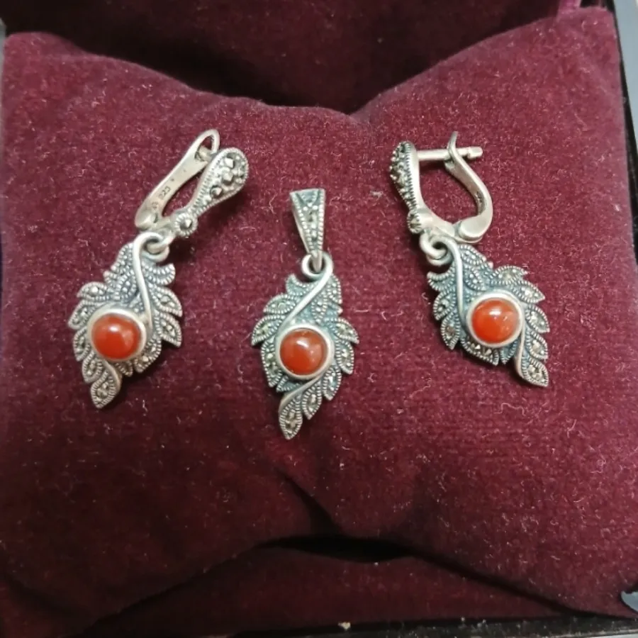 نیم ست نقره سیاه قلم