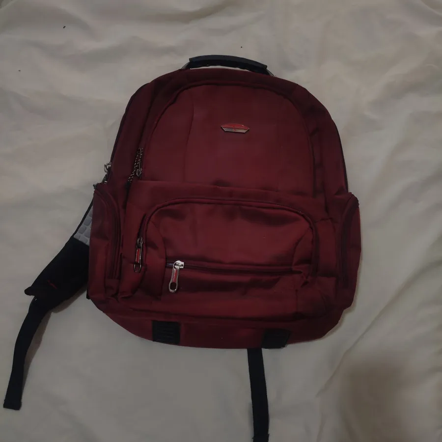 کوله پشتی آلبالویی