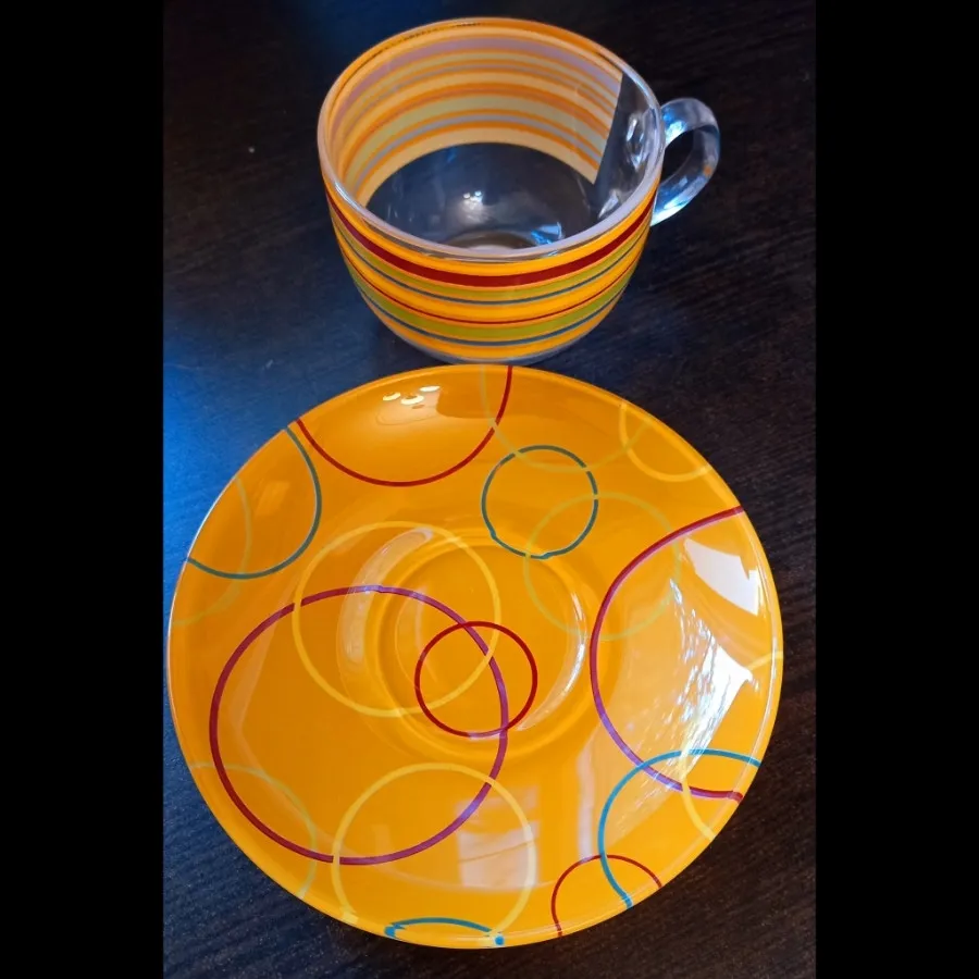 فنجان و نعلبکی آرکوپال