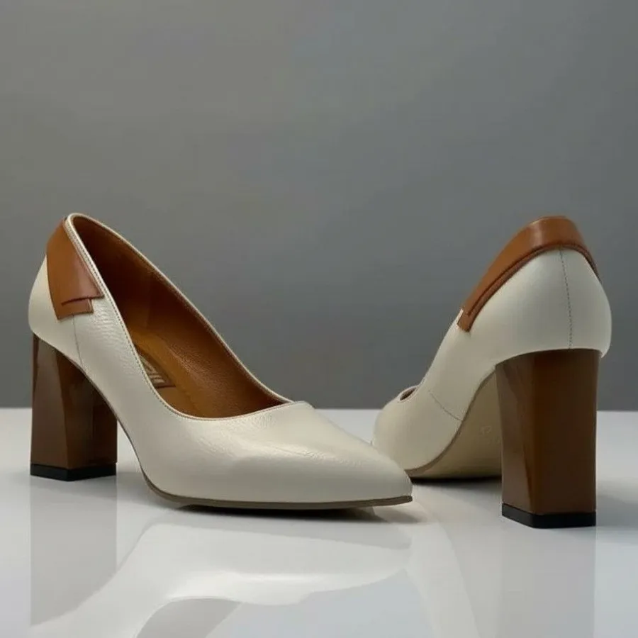 کفش پاشنه دار بارانا