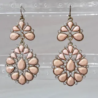 گوشواره صورتی طلایی