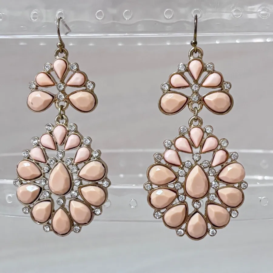 گوشواره صورتی طلایی