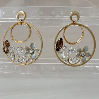 گوشواره طلایی