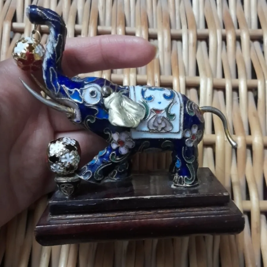 فیل میناکاری قدیمی