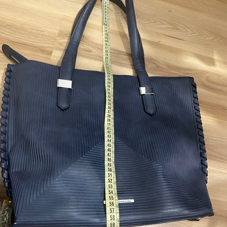 کیف سورمه ای کاملا نو