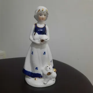 مجسمه چینی مارکدار