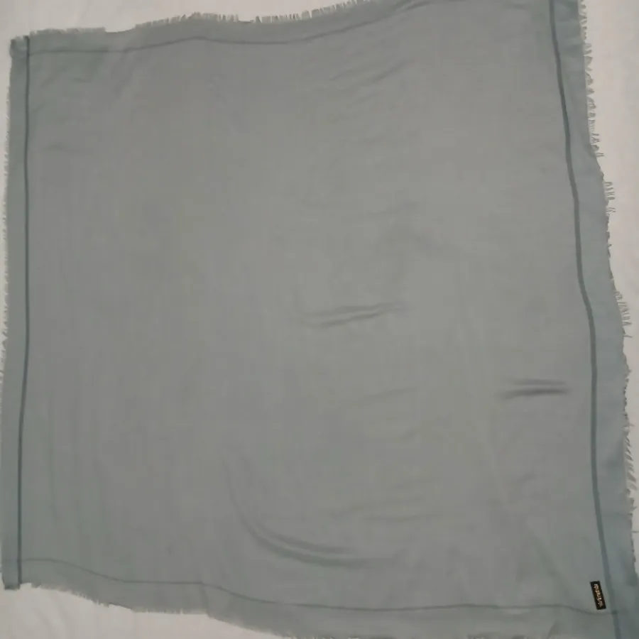 روسری برند end