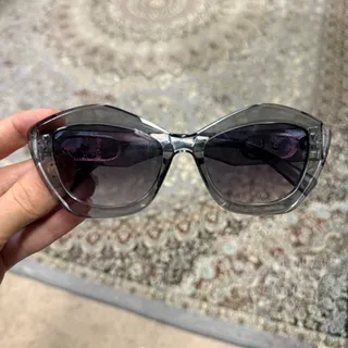 عینک آفتابی خاص و شیک