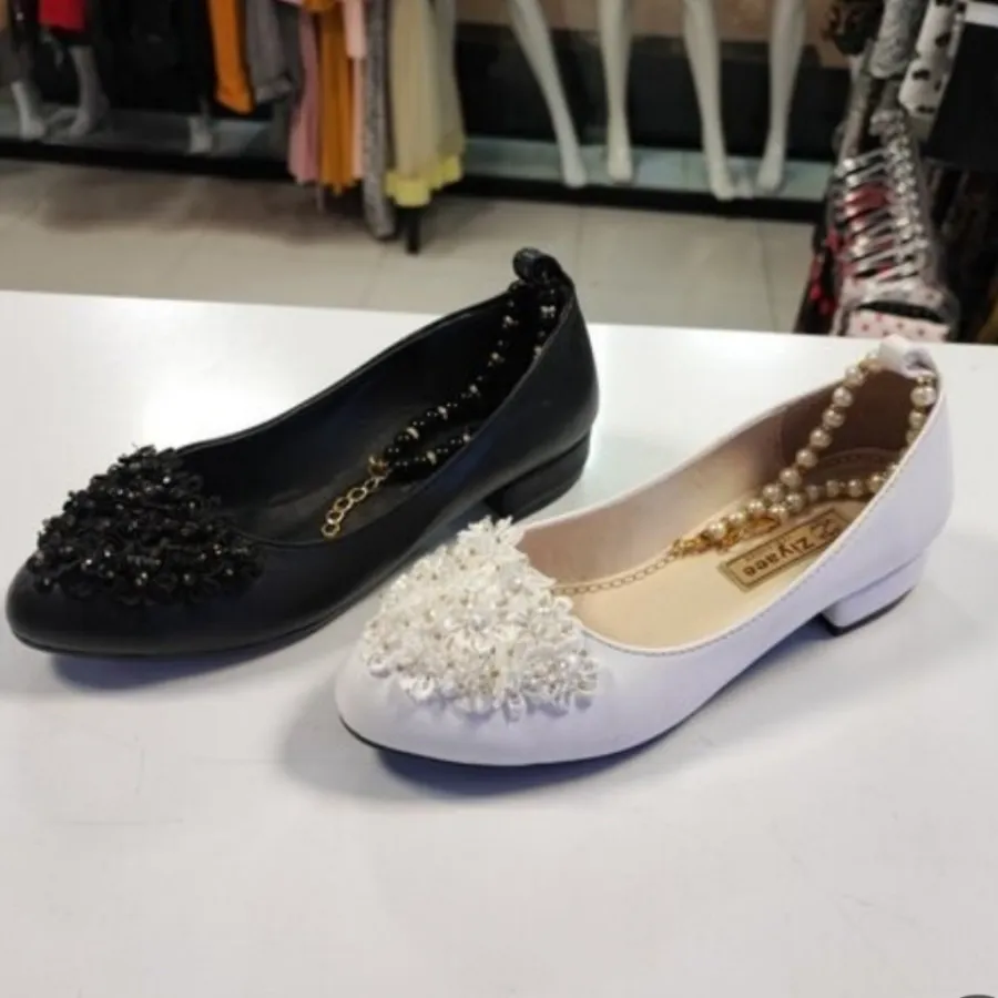 کفش پا بنددار