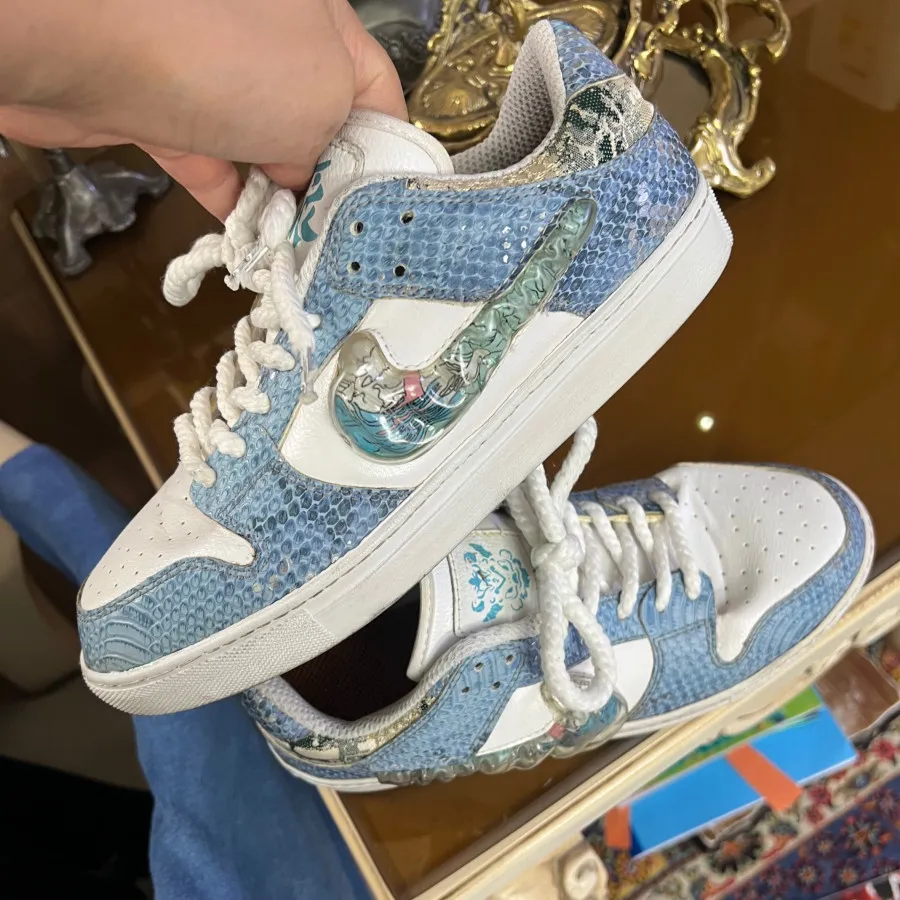 کتانی نایک دراگون 40