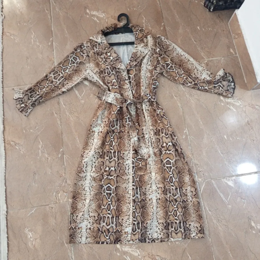 مانتو آستر دار