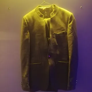 کت و شلوار طوسی