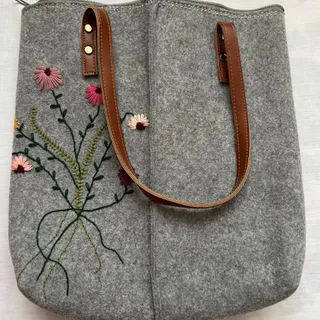 کیف دست دوز