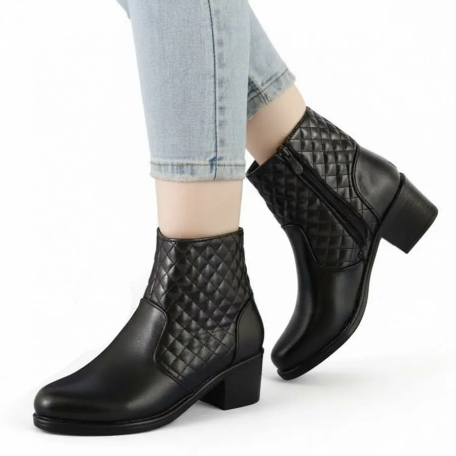 نیم بوت شنل