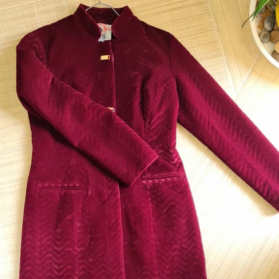 پالتو زرشکی