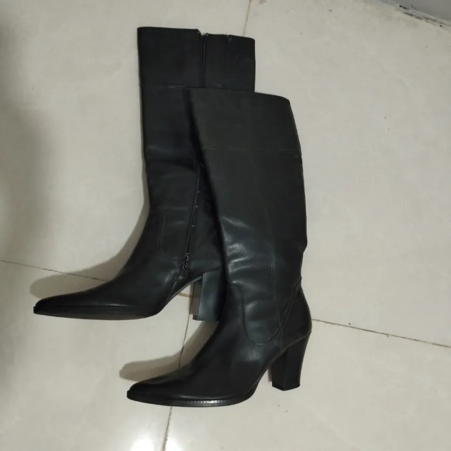 بوت زنانه بلند