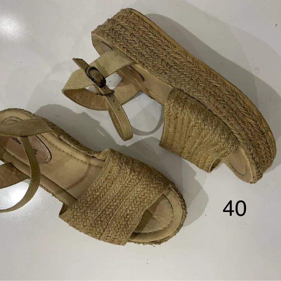 صندل کنفی شیک 40