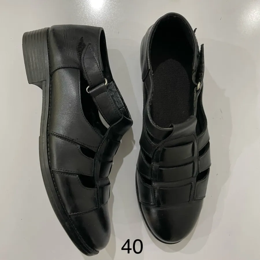 کفش چرم سایز 40