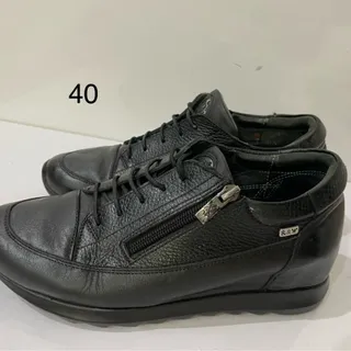 کتونی چرم برند r&w