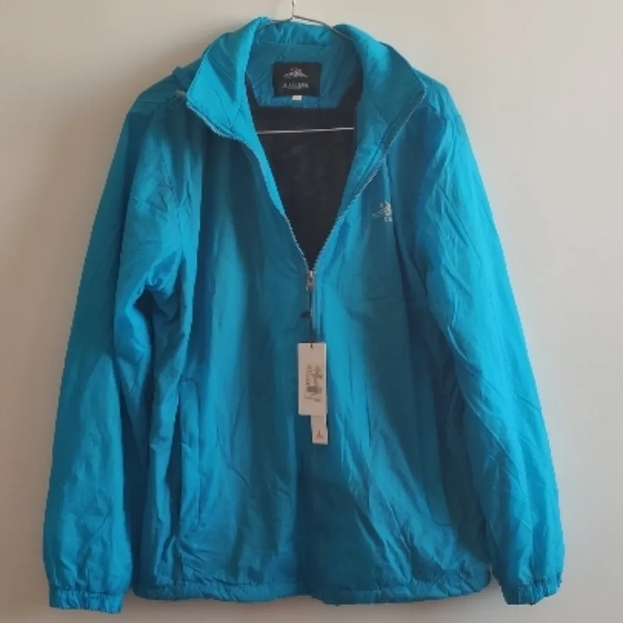 بارونی و بادگیر اسپرت