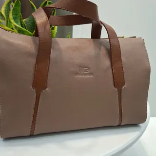 کیف چرم بوفالو سفید