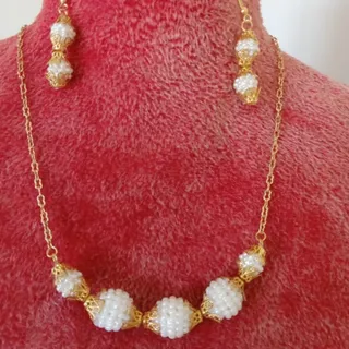 گردنبند و ..