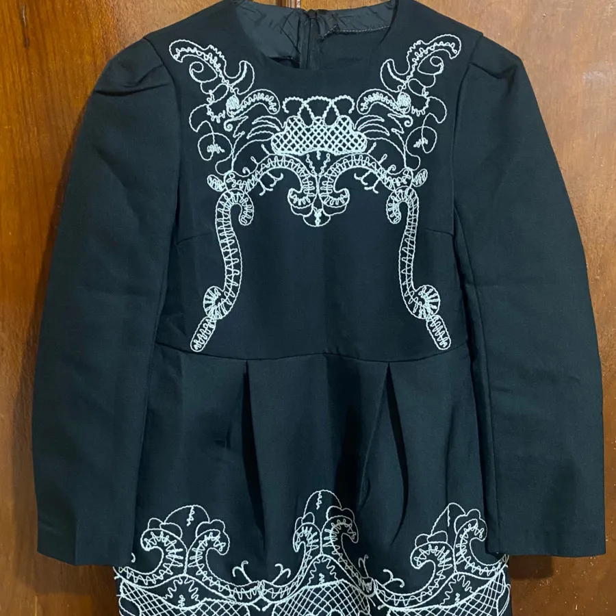 پیراهن مجلسی مکرومه دوزی