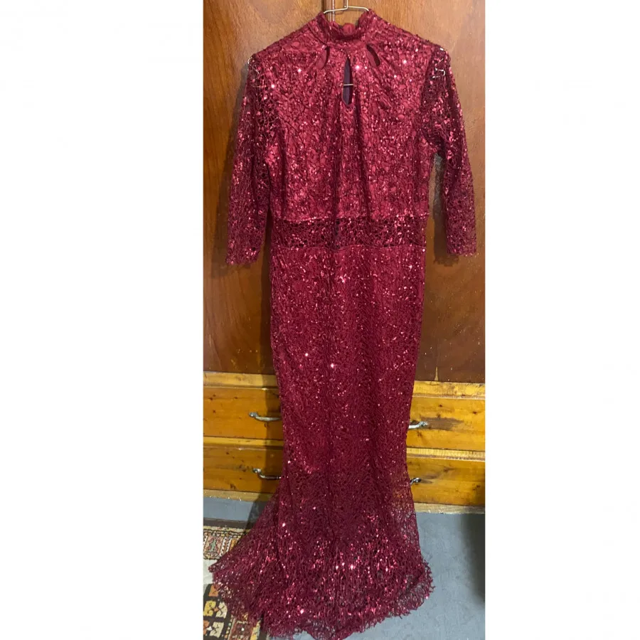 پیراهن مجلسی دانتل پولکی