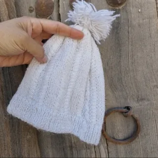 کلاه  دست بافت60تومان