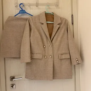 پالتو دامن بیسکویت