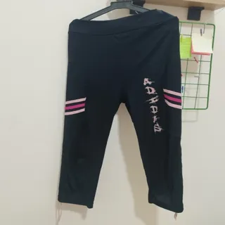 شلوارک ورزشی