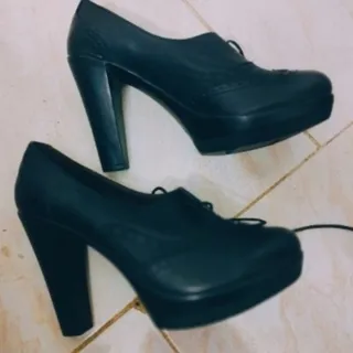 کفش چرم برند شیما